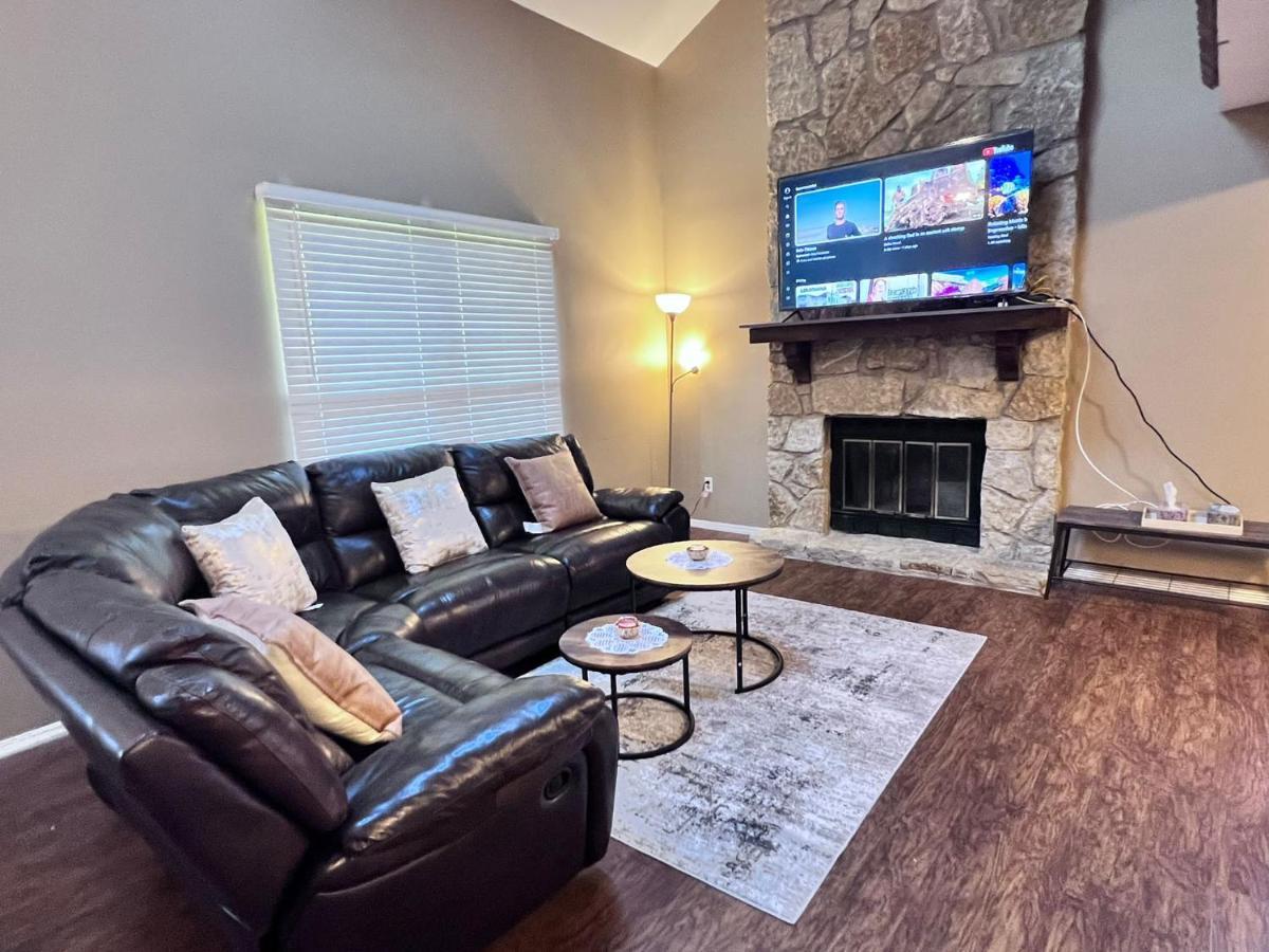 The Cozy Townhouse Wpafb & Wsu Apartment Fairborn Luaran gambar